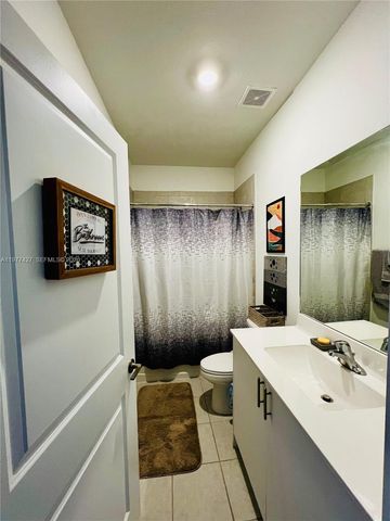 11715 SW 245th Ter, Homestead, FL 33032