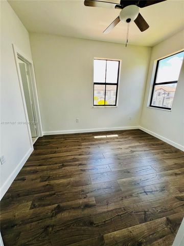 11715 SW 245th Ter, Homestead, FL 33032