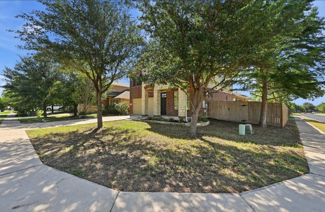 351 Wincliff DR, Buda, TX 78610