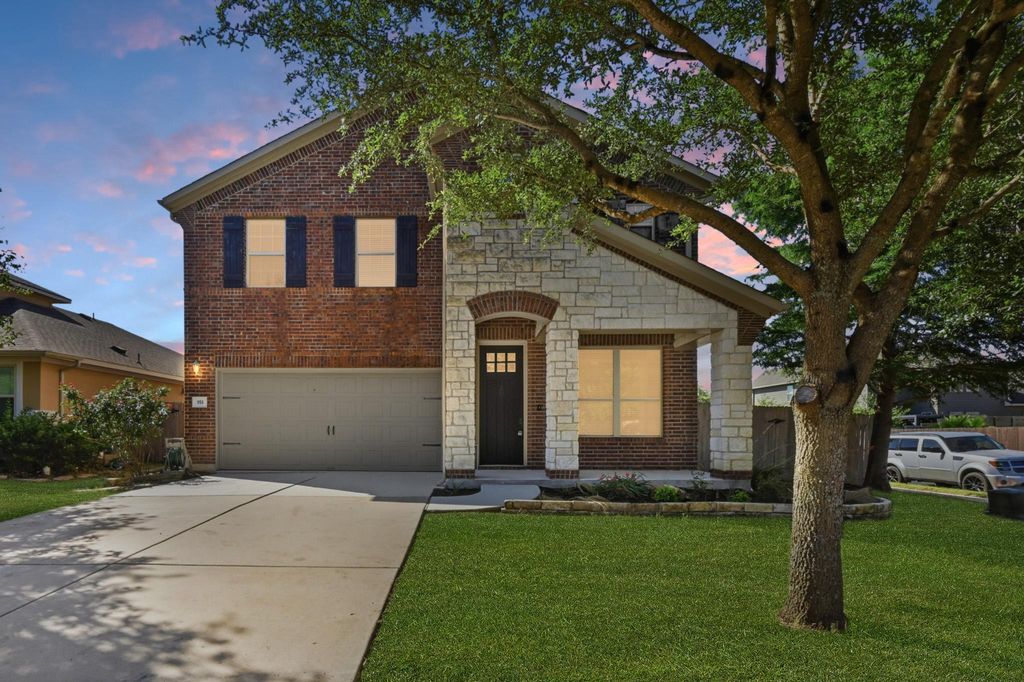 351 Wincliff DR, Buda, TX 78610