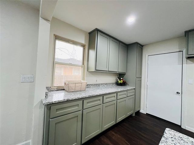 1847 N Allen Lane, Oklahoma City, OK 73127