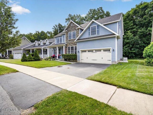 17 Forestbrook Drive, Ballston, NY 12019
