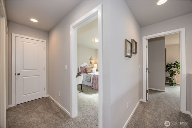 278 NE Shadowhawk Lane, Bremerton, WA 98311