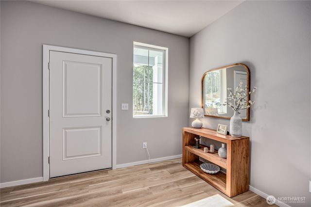 278 NE Shadowhawk Lane, Bremerton, WA 98311