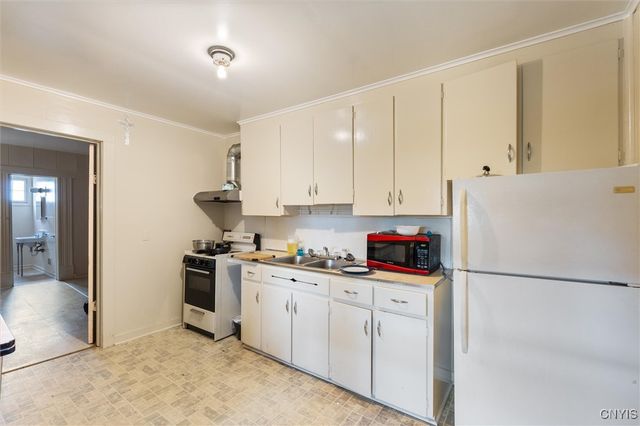 1 Seneca Avenue, Vernon, NY 13421