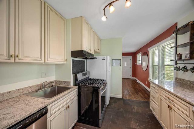 1469 Browning Street, Ferndale, MI 48220