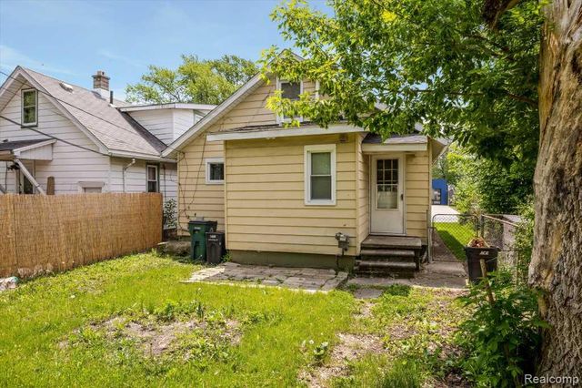 1469 Browning Street, Ferndale, MI 48220