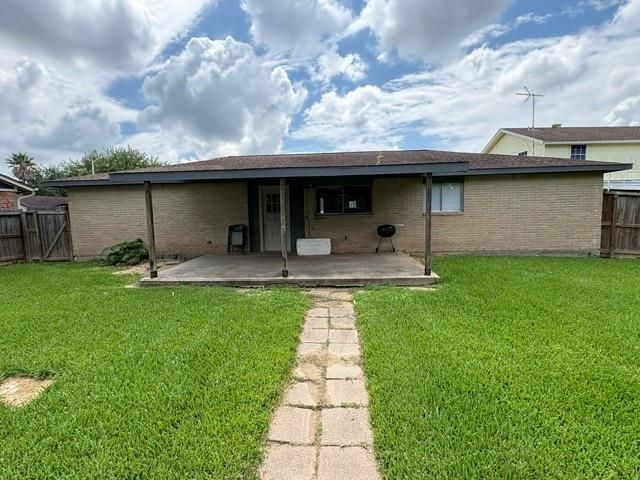 3310 Ashwyne Court, La Porte, TX 77571
