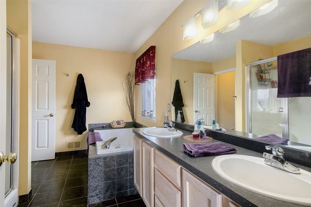 7848 Trotters Park Street, Ypsilanti, MI 48197