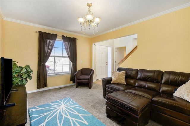 7848 Trotters Park Street, Ypsilanti, MI 48197