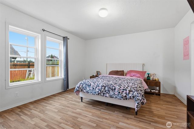 114 S Diamond Street, Centralia, WA 98531