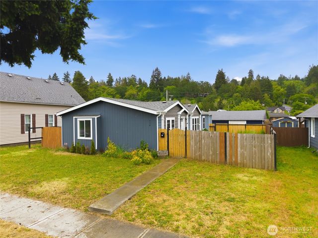 114 S Diamond Street, Centralia, WA 98531