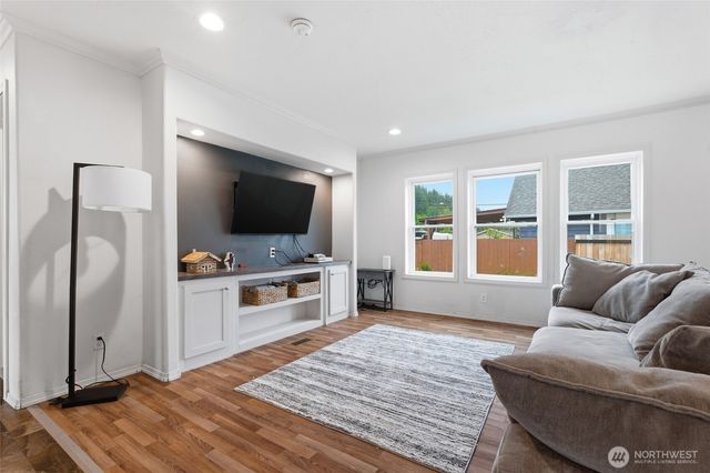114 S Diamond Street, Centralia, WA 98531
