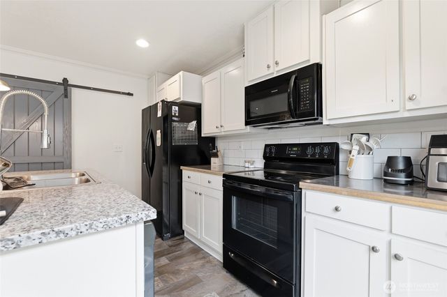 114 S Diamond Street, Centralia, WA 98531