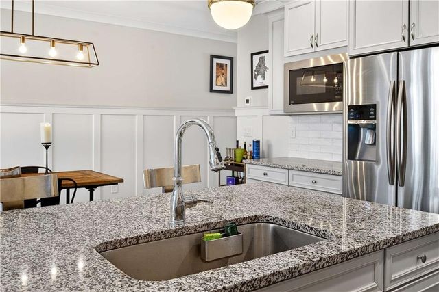 166 Bellehaven Drive, Woodstock, GA 30188