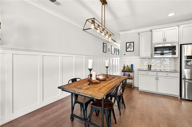 166 Bellehaven Drive, Woodstock, GA 30188