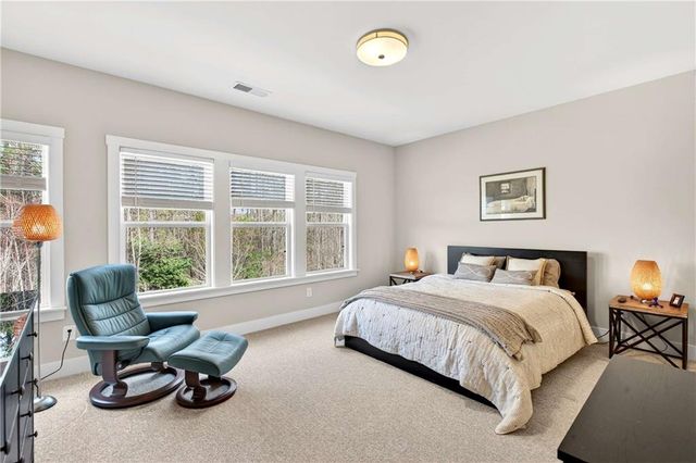 166 Bellehaven Drive, Woodstock, GA 30188