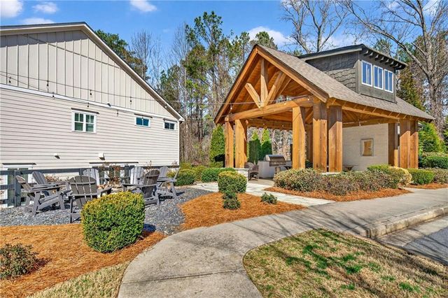 166 Bellehaven Drive, Woodstock, GA 30188