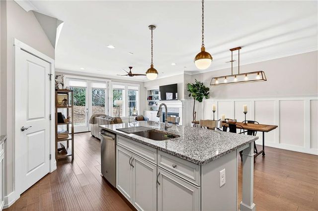 166 Bellehaven Drive, Woodstock, GA 30188