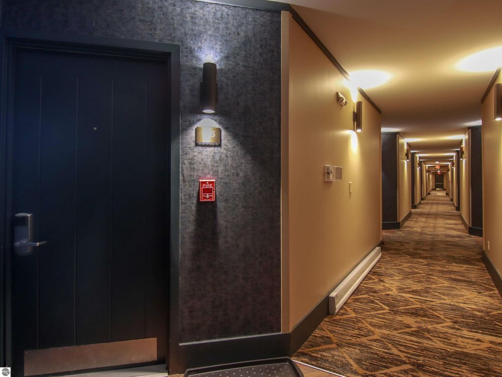 Image 11 of property listing at 12400-Unit 176 Crystal Mountain Drive # 176, Thompsonville, MI 49683