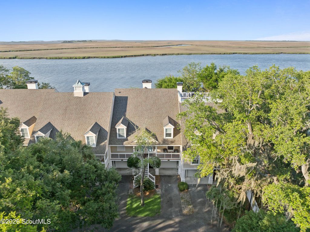 1051 Plantation Point Drive, St. Simons Island, GA 31522