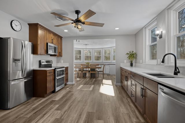 603 Glendale Rd, Wilbraham, MA 01095