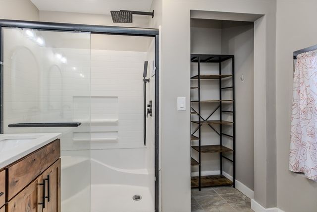 603 Glendale Rd, Wilbraham, MA 01095