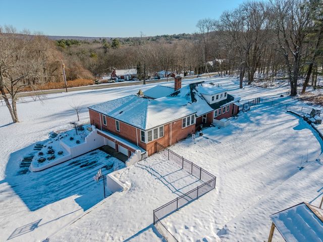 603 Glendale Rd, Wilbraham, MA 01095