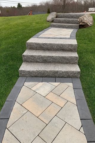 603 Glendale Rd, Wilbraham, MA 01095