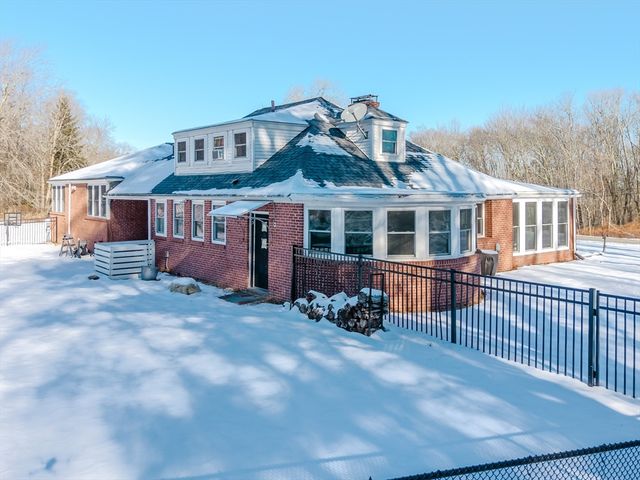 603 Glendale Rd, Wilbraham, MA 01095