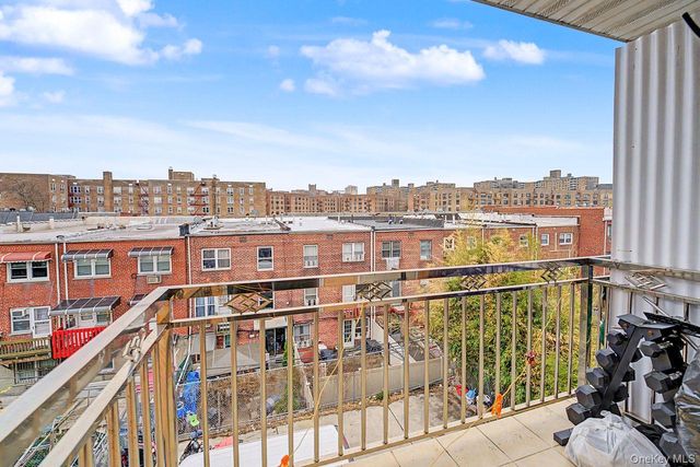 57-50 Granger St SW 3A, Corona, NY 11368