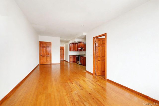 57-50 Granger St SW 3A, Corona, NY 11368