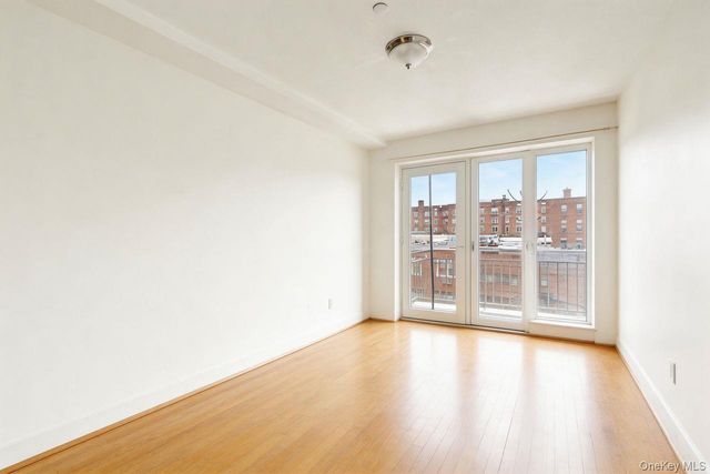 57-50 Granger St SW 3A, Corona, NY 11368