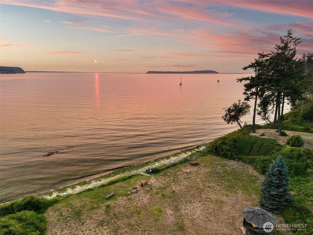 223 Huckleberry Place, Port Townsend, WA 98368