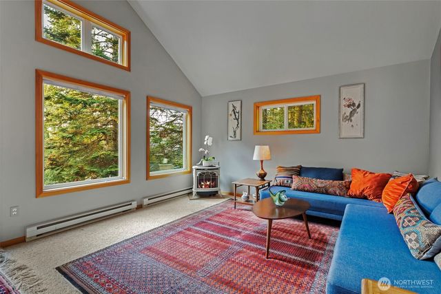 223 Huckleberry Place, Port Townsend, WA 98368