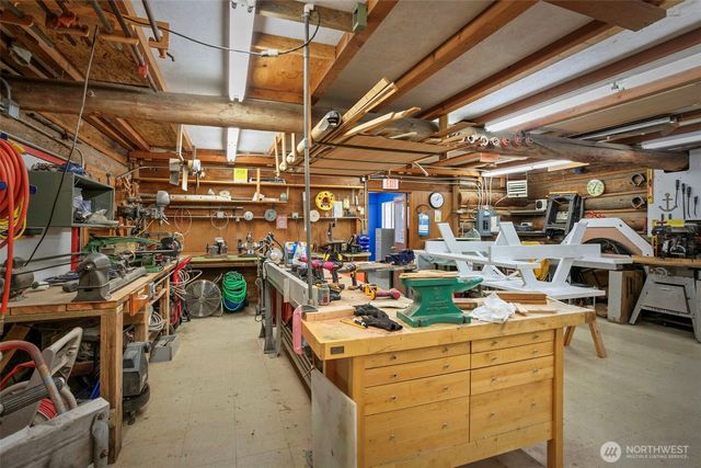 223 Huckleberry Place, Port Townsend, WA 98368