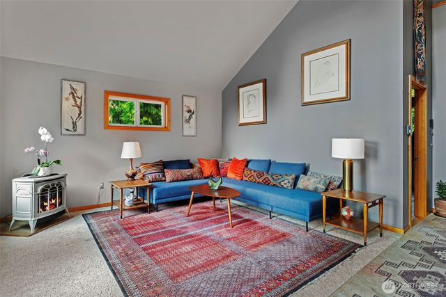 223 Huckleberry Place, Port Townsend, WA 98368