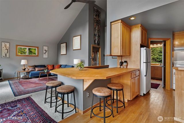 223 Huckleberry Place, Port Townsend, WA 98368