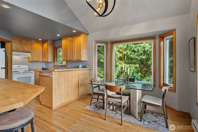 223 Huckleberry Place, Port Townsend, WA 98368