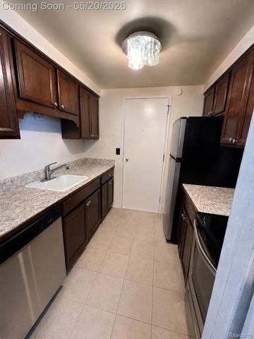 8200 E Jefferson Avenue 1509, Detroit, MI 48214