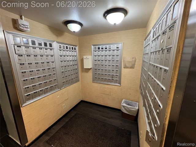 8200 E Jefferson Avenue 1509, Detroit, MI 48214