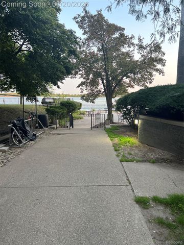8200 E Jefferson Avenue 1509, Detroit, MI 48214