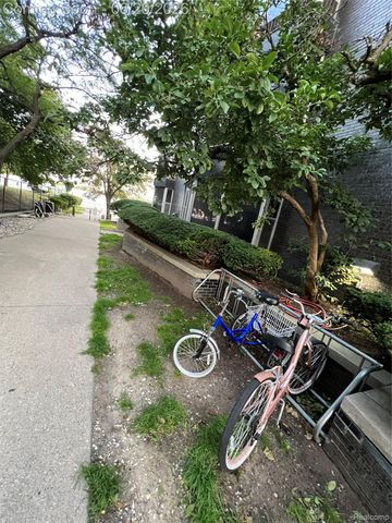 8200 E Jefferson Avenue 1509, Detroit, MI 48214