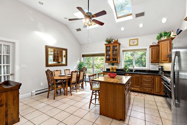 1 Little Smelt Pond Rd 2, Kingston, MA 02364