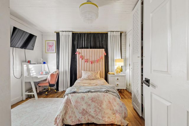 1604 Center Street, Bonham, TX 75418