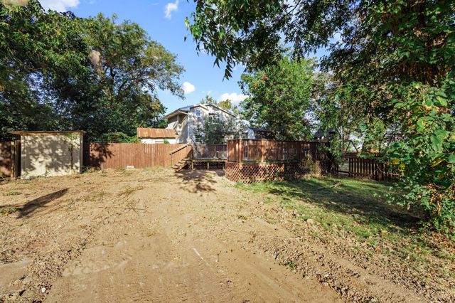 1604 Center Street, Bonham, TX 75418