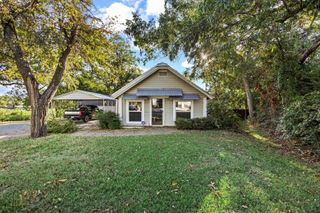 1604 Center Street, Bonham, TX 75418