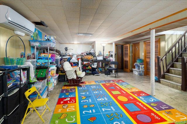 4724 168th Street, Flushing, NY 11358