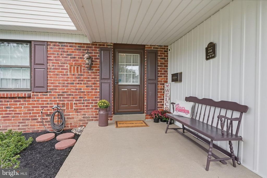 980 DECKER LN, WARMINSTER, PA 18974 — photo 4
