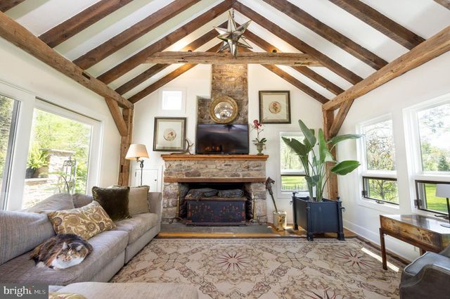 5447 CARVERSVILLE RD, Doylestown, PA 18902